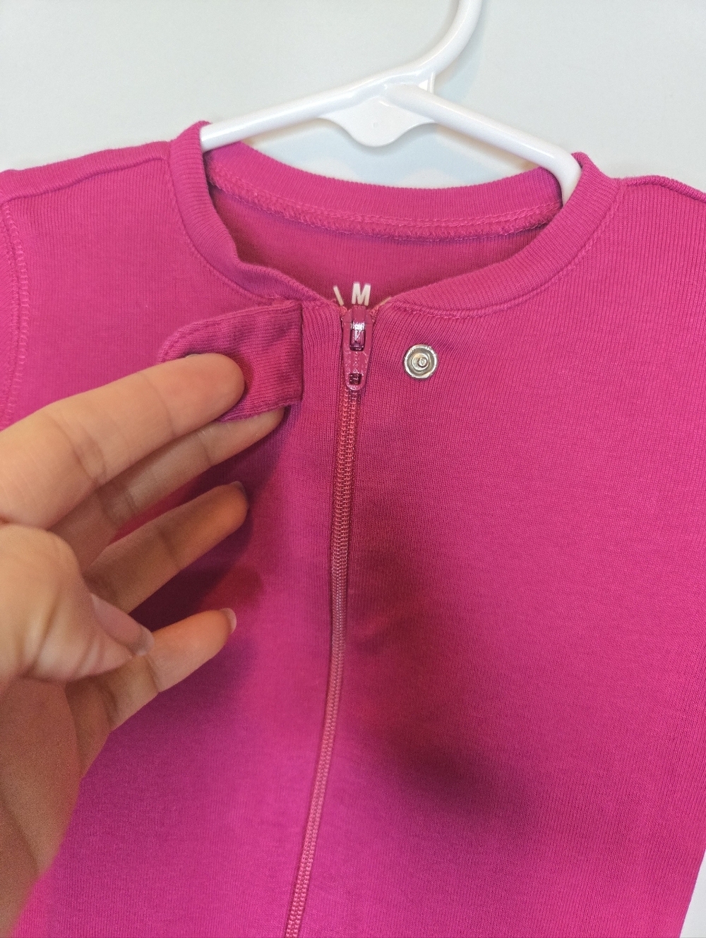 Primary Raspberry Footie Sleeper 9-12m - Picture 2 of 5